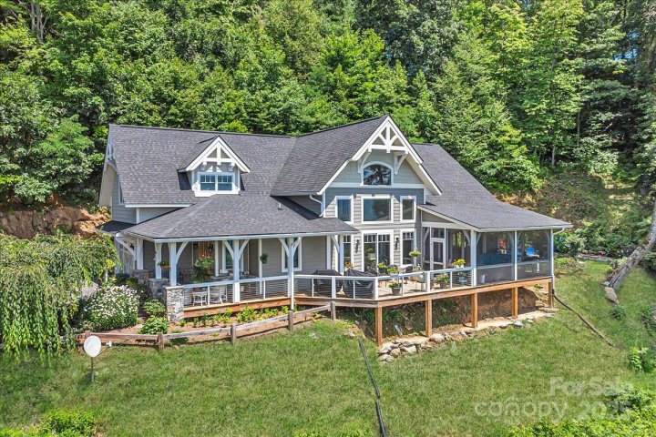 316 Fincher Mountain Road sold home in Junaluska Highlands, Waynesville, NC