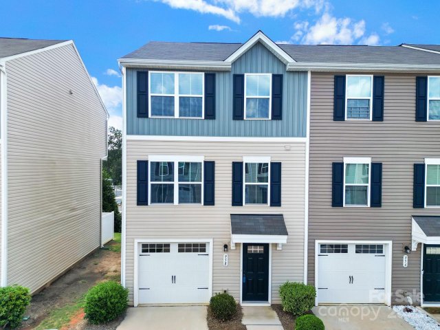 958 Taybyn Road sold home in Glynwood Forest, Fort Mill, SC