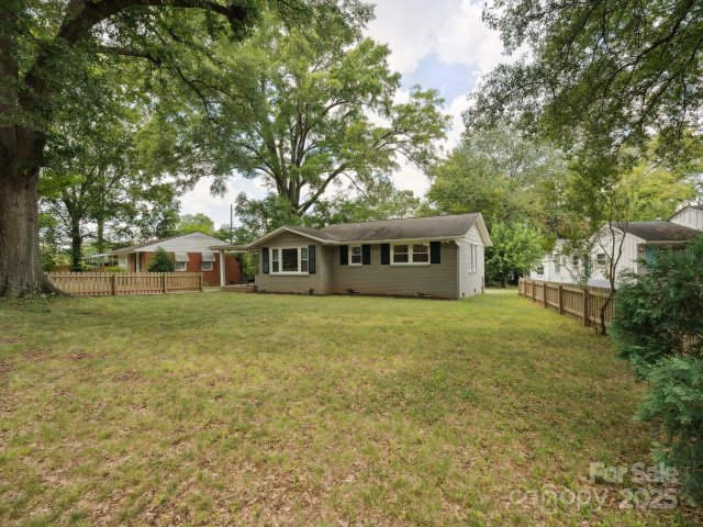 3426 Revolution Park Drive sold home in Clanton Park, Charlotte, NC