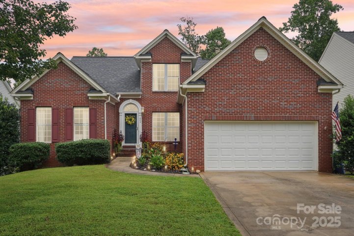 202 Winterbell Drive sold home in Cherry Grove, Mooresville, NC