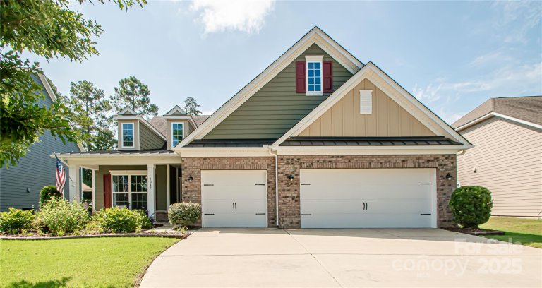 1045 Princeton Drive sold home in The Retreat at Rayfield, Indian Land, SC