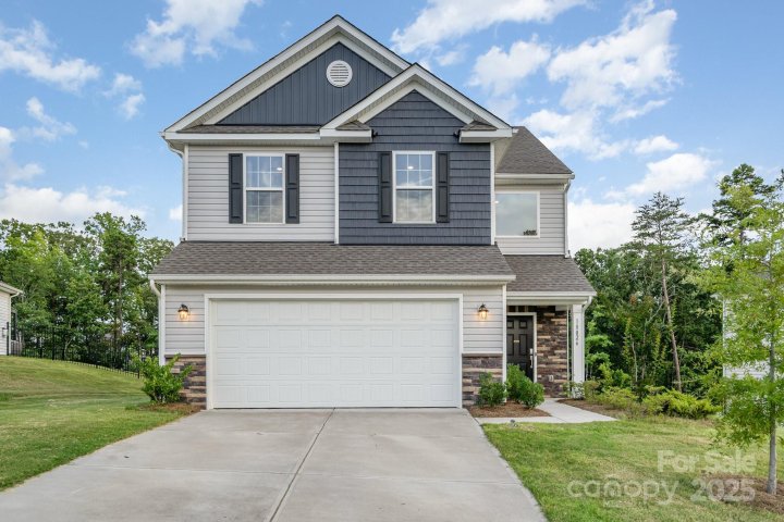 18026 Stark Way sold home in Brightwater, Charlotte, NC