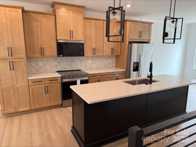 3622 S Tryon Street sold home in Chambray at Loso, Charlotte, NC