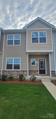 1838 Rhyne Elementary Drive pending home in Rhyne Court, Gastonia, NC