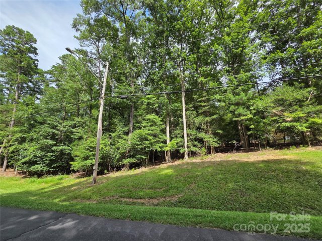242 Creswell Road active home in Woodrun, Mount Gilead, NC