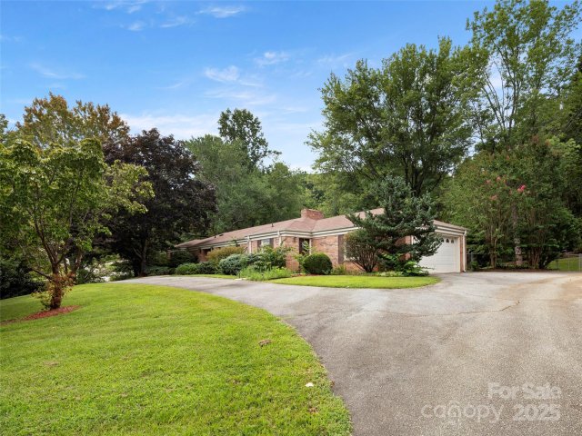 24 Ballantree Drive sold home in Ballantree, Asheville, NC