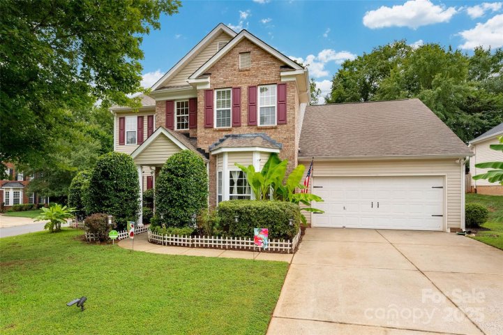 17522 Baldwin Hall Drive sold home in Southampton, Charlotte, NC