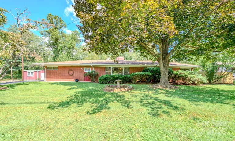 A home in Grovemont, Swannanoa