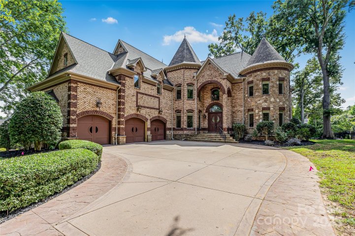 Homes in Chatelaine, Waxhaw