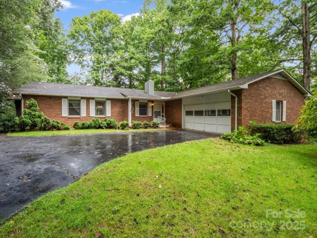 845 Greenwood Drive sold home in Dellwood, Hendersonville, NC