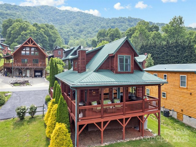 42 Bonus Court sold home in Crocketts Meadow, Maggie Valley, NC
