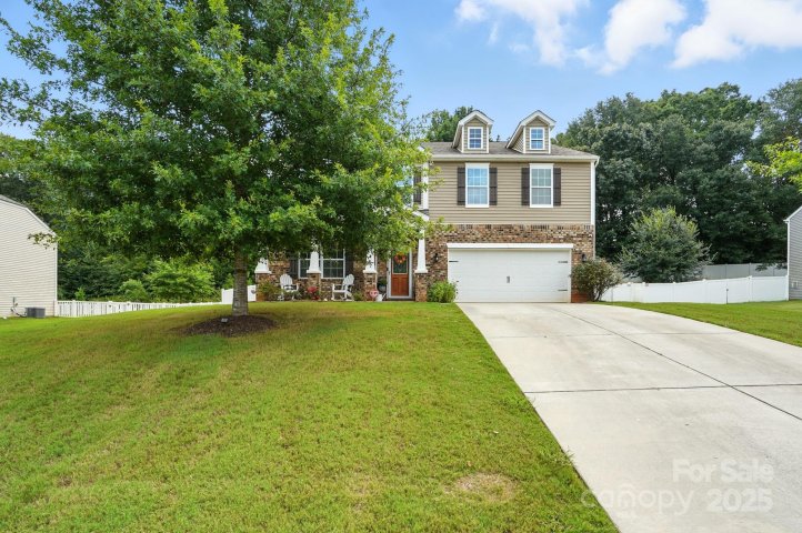 120 Rippling Water Drive sold home in Meadow Brook Estates, Mount Holly, NC