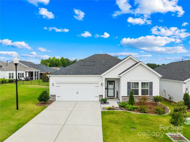 1877 Lotus Lane sold home in Canopy Creek, Denver, NC