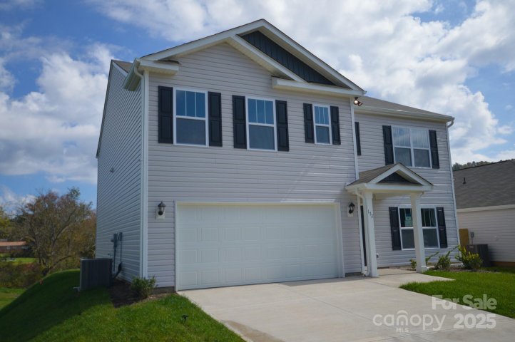 172 Callie River Court sold home in Patton Cove, Clyde, NC