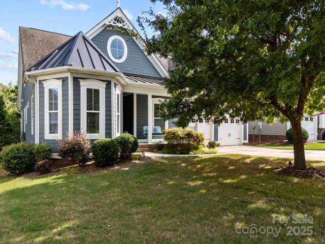 18804 Avery Park Drive sold home in Avery Park, Cornelius, NC