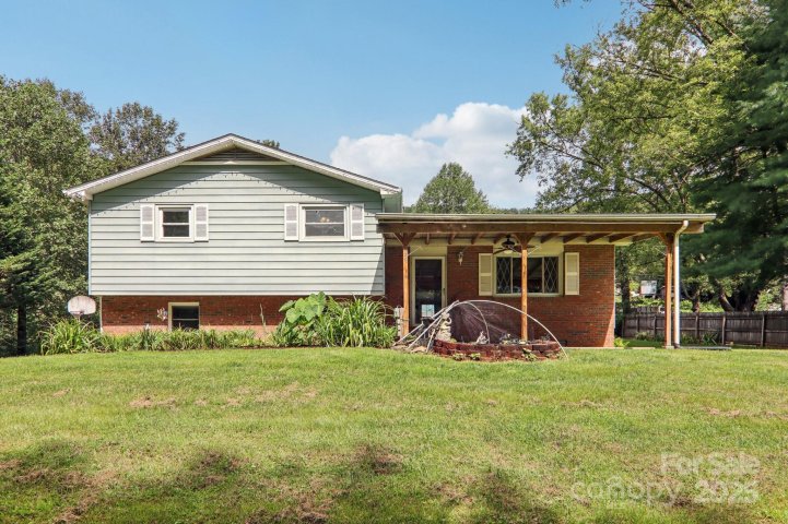 Homes in Forge Mountain Acres, Mills River