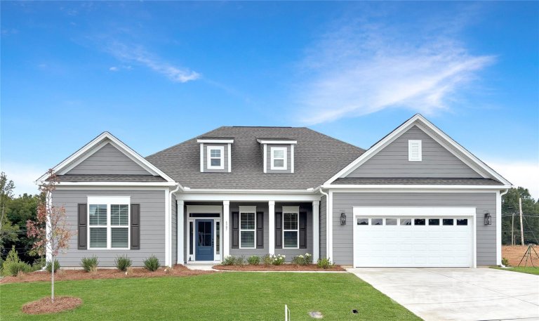 6907 Glen Abbey Lane pending home in Brighton Park, Mount Pleasant, NC