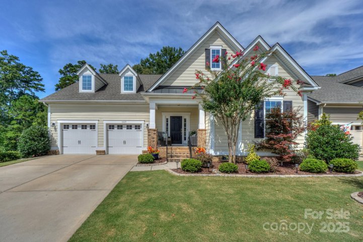 16029 Oxford Glenn Drive sold home in Bellington, Huntersville, NC