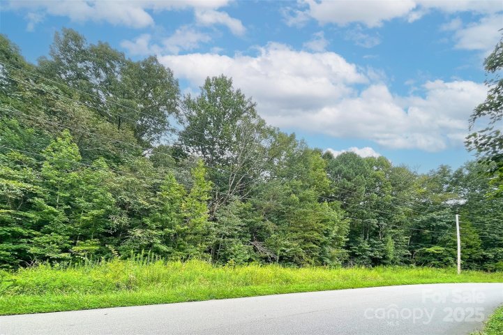 119 Stones Edge Road sold home in Stones Edge, Statesville, NC