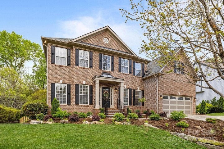 1809 Robbins Meadows Drive sold home in Briarcrest, Waxhaw, NC