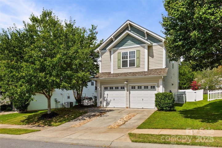 1805 Crabapple Tree Lane sold home in Riverbend, Charlotte, NC