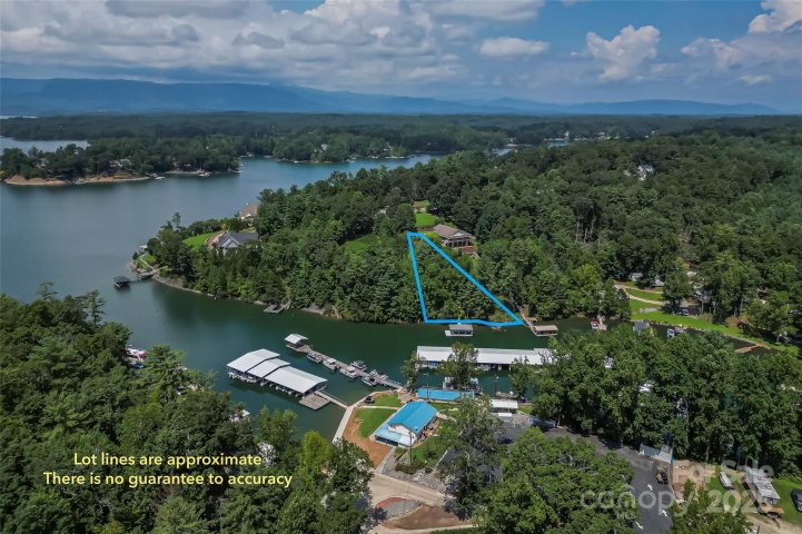 2076 Waterford Way #42 active home in East Shores, Morganton, NC
