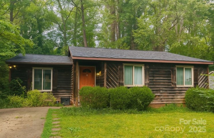 6206 Fringe Tree Drive sold home in Holly Hills, Charlotte, NC