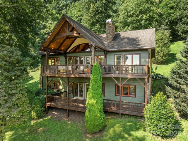 5 Braeburn Way sold home in Campbell Mountain Estates, Waynesville, NC