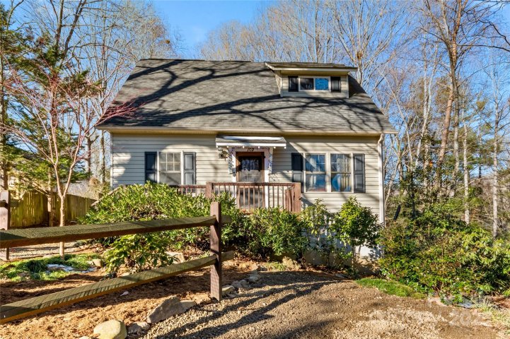 102 Altamahaw Avenue sold home in Methodist Colony, Black Mountain, NC