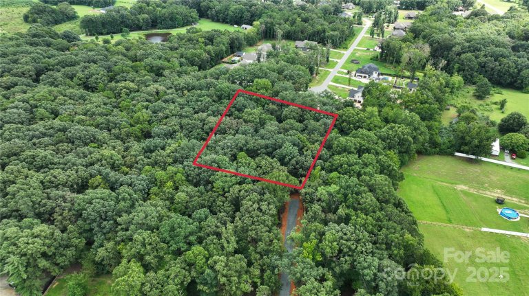 1814 New Salem Road sold home in Alexander Woods, Monroe, NC