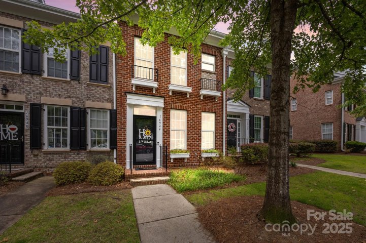 16944 Summers Walk Boulevard sold home in Summers Walk, Davidson, NC