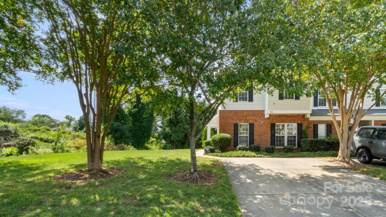 135 Ross Moore Avenue sold home in Anthem, Charlotte, NC