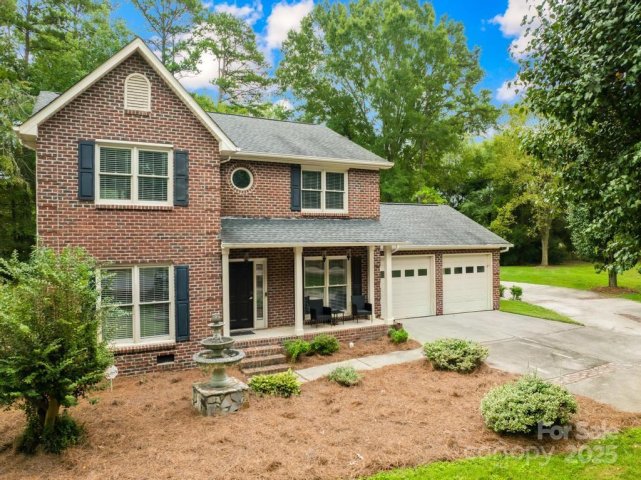 Homes in Yorkshire, Monroe