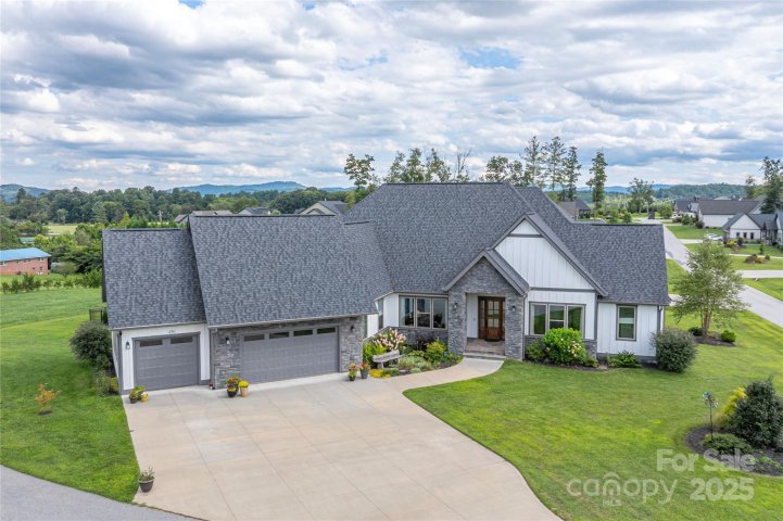 456 Samuel Drive sold home in Mills River Crossing, Mills River, NC