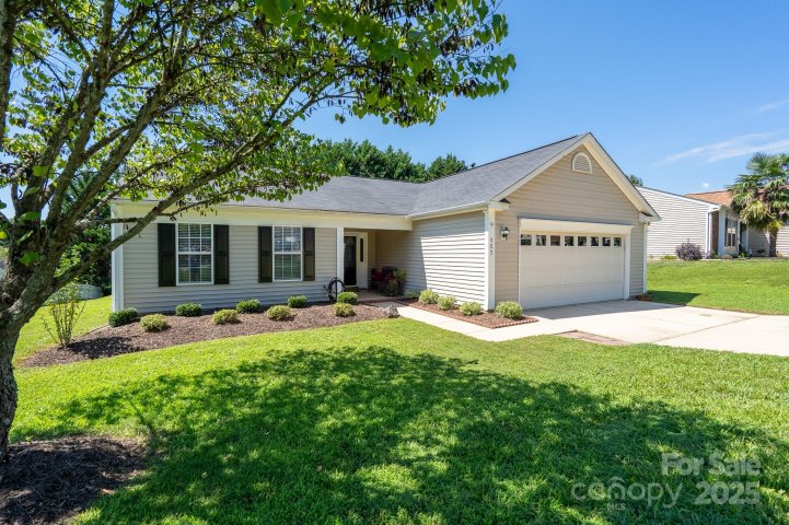 157 Brookstone Drive sold home in Runnymeade, Mount Holly, NC