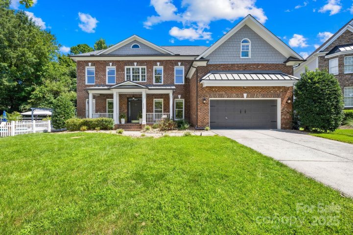 2224 Lantern Way Circle sold home in Weatherstone Manor, Cornelius, NC