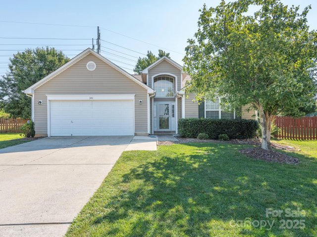 320 Courtland Court sold home in Manchester Place, Kannapolis, NC