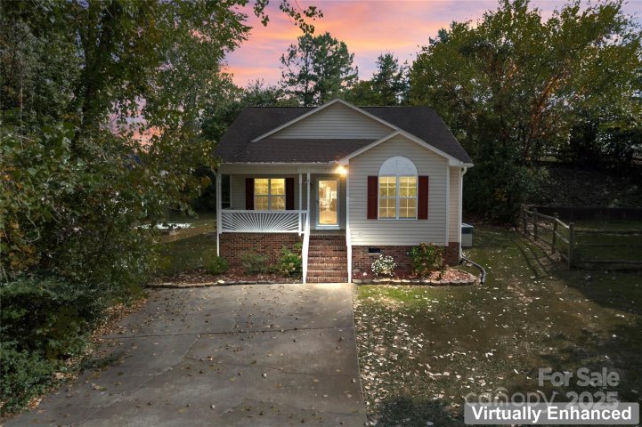 1130 Brigadoon Court sold home in St Andrews, Concord, NC