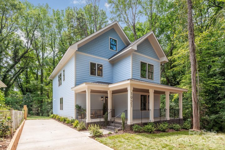1921 St John Street sold home in Biddle Heights, Charlotte, NC