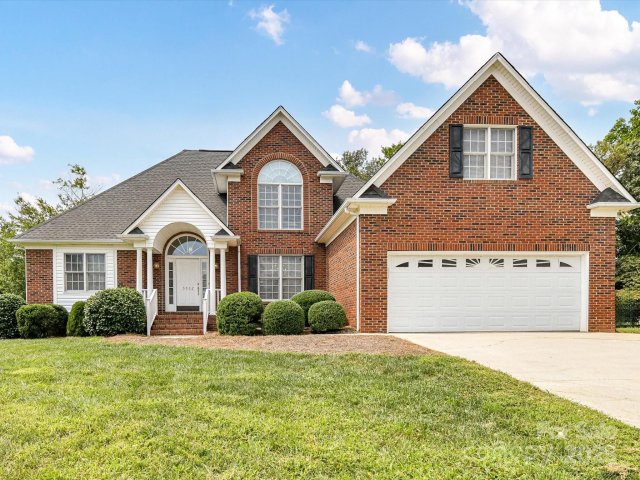 5532 Weavers Row sold home in Cramer Woods, Gastonia, NC