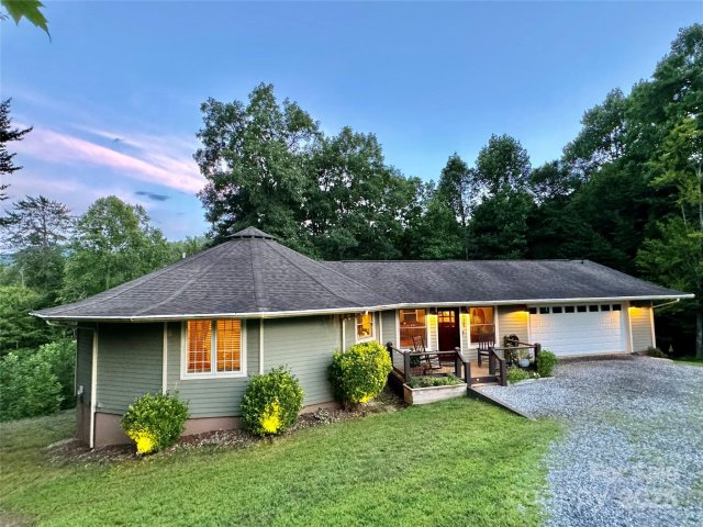 939 Morgan Hill Road active home in Living Waters, Black Mountain, NC