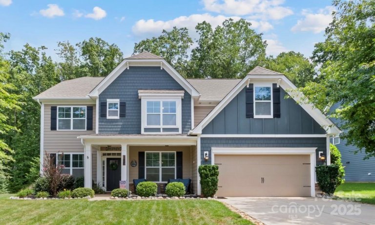 142 Canoe Pole Lane sold home in Lakewalk, Mooresville, NC