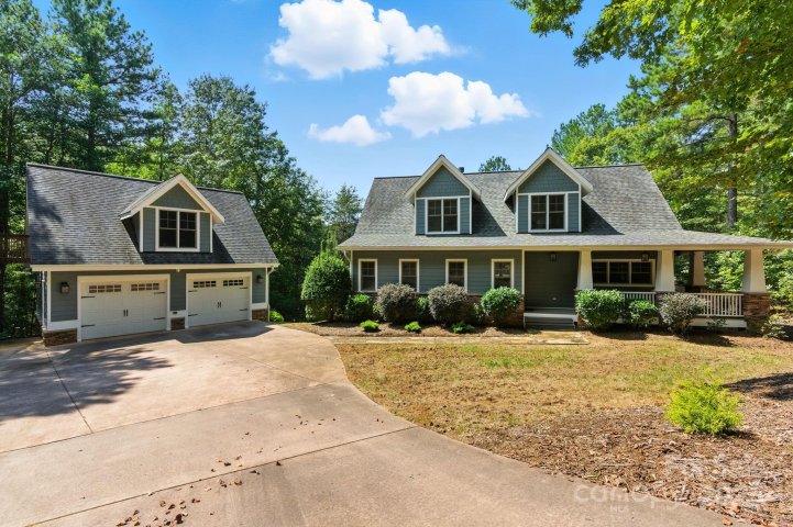 1461 Sunset Point Drive sold home in Paradise Harbor, Connelly Springs, NC