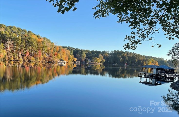 148 Winwood Circle sold home in River Bend, Granite Falls, NC