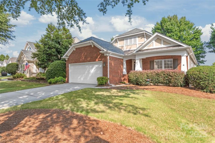 7229 Corduroy Court sold home in Matthews Ridge, Matthews, NC