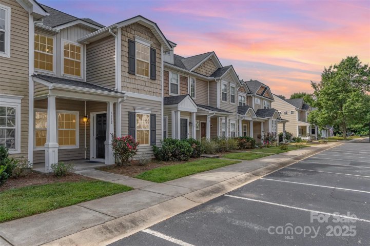 1112 Constitution Park Boulevard sold home in Constitution Park, Rock Hill, SC