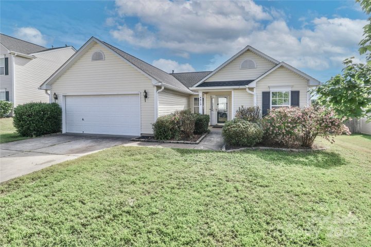 4813 Adamshire Avenue sold home in St Andrews, Concord, NC