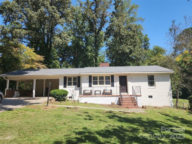 148 Palaside Drive sold home in Beverly Hills, Concord, NC