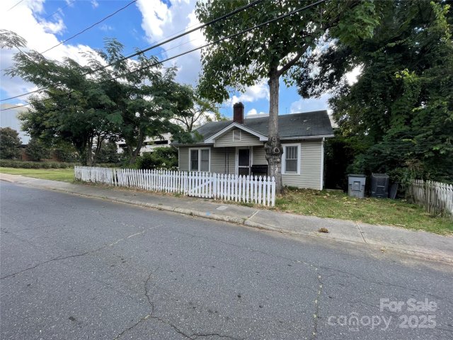 1608 Duckworth Avenue sold home in Grove Park, Charlotte, NC
