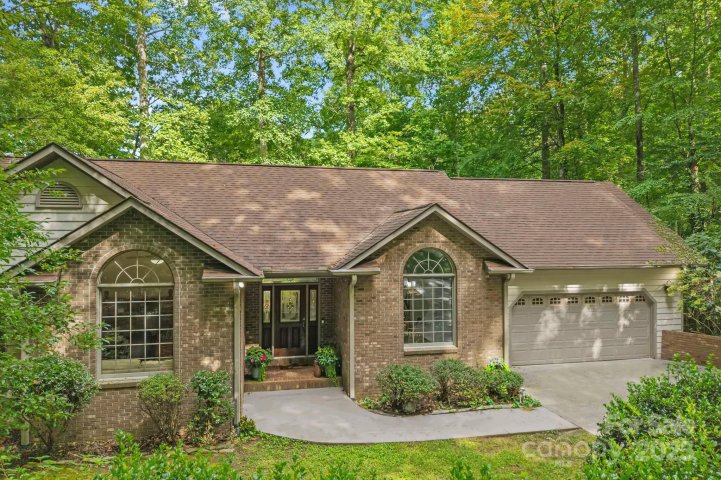 458 Blue Mist Way active home in Avery Park, Arden, NC
